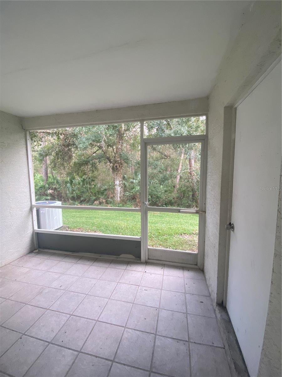 8547 HUNTERS KEY CIR — photo 24