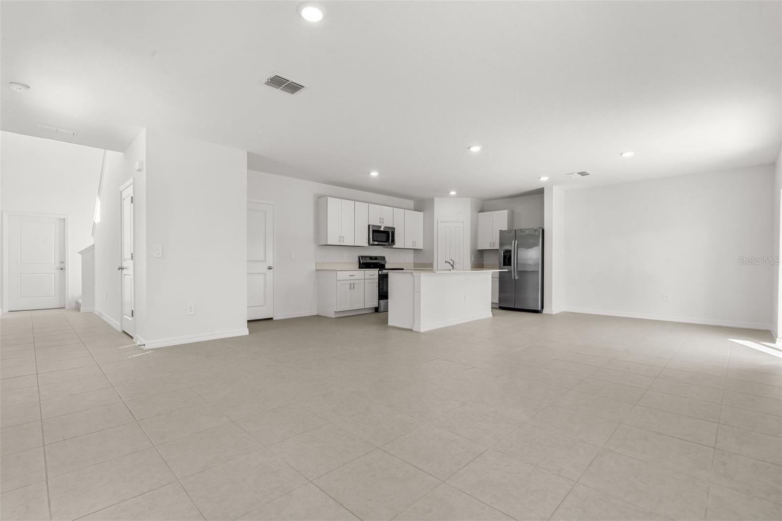 5767 PURPLE FINCH AVE — photo 8