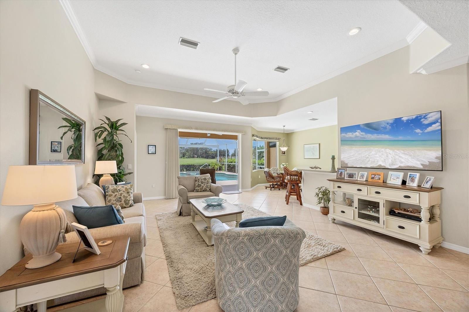 5641 WHISPERING OAKS DR — photo 13