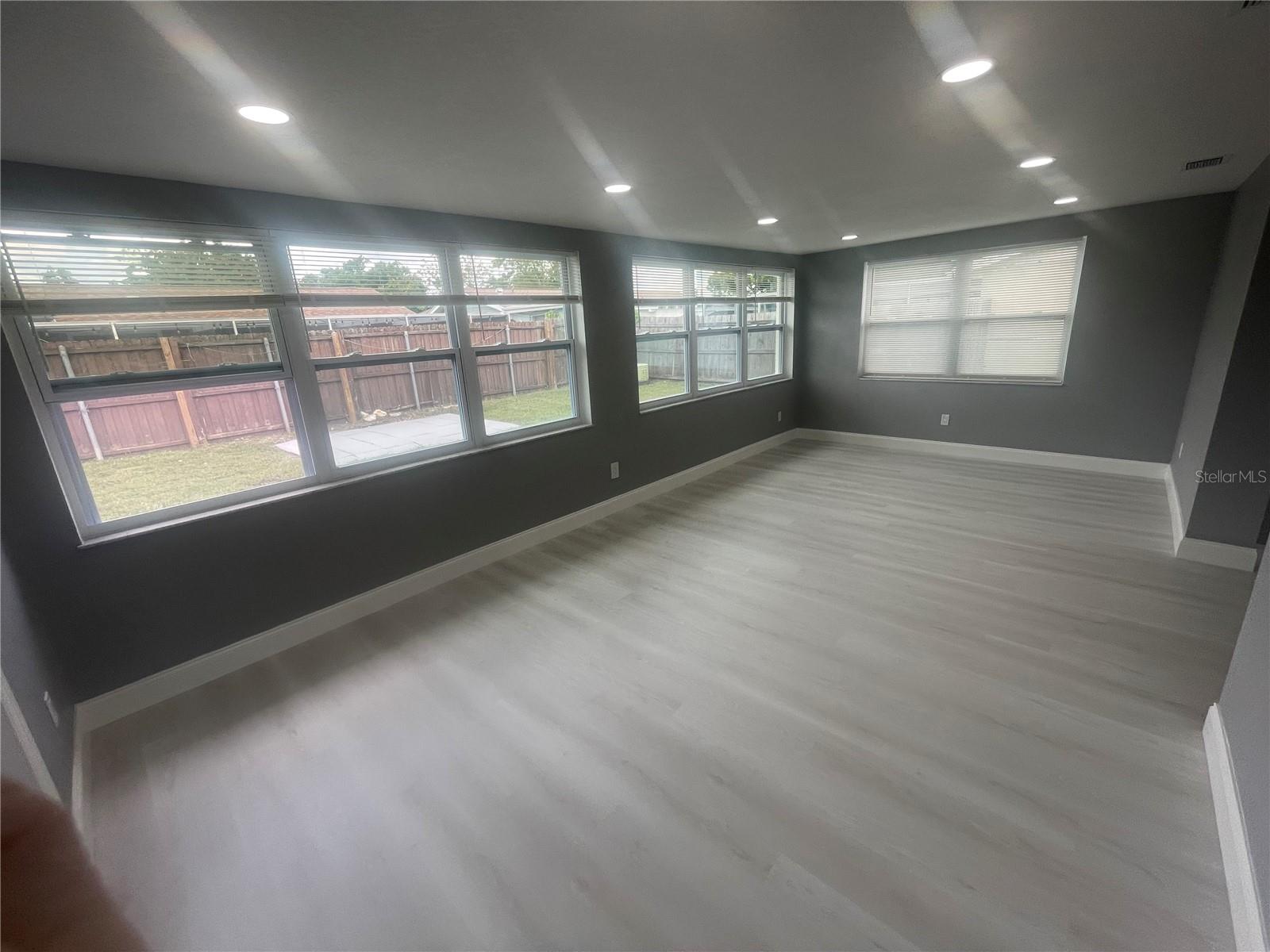 7025 CUTTY SARK DR — photo 13