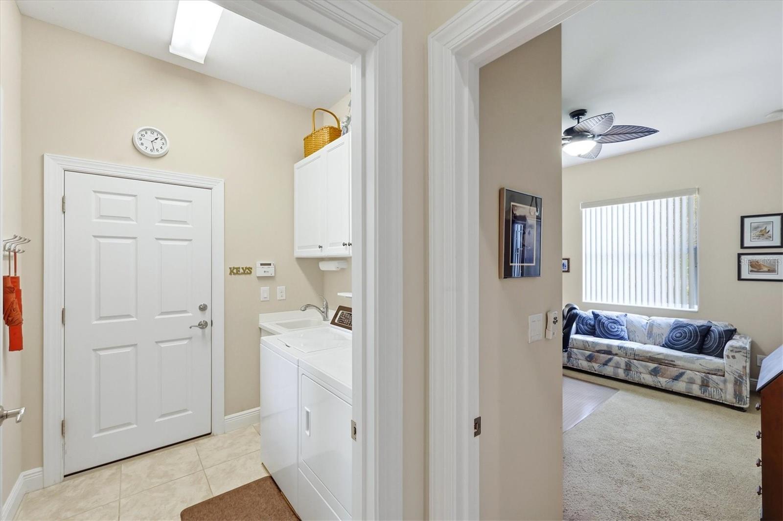 345 SAVONA WAY — photo 73