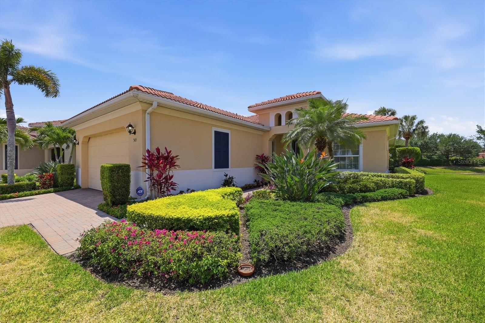 345 SAVONA WAY — photo 4