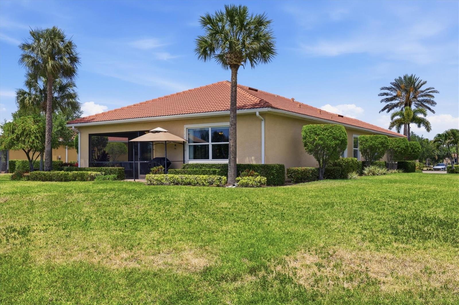 345 SAVONA WAY — photo 30