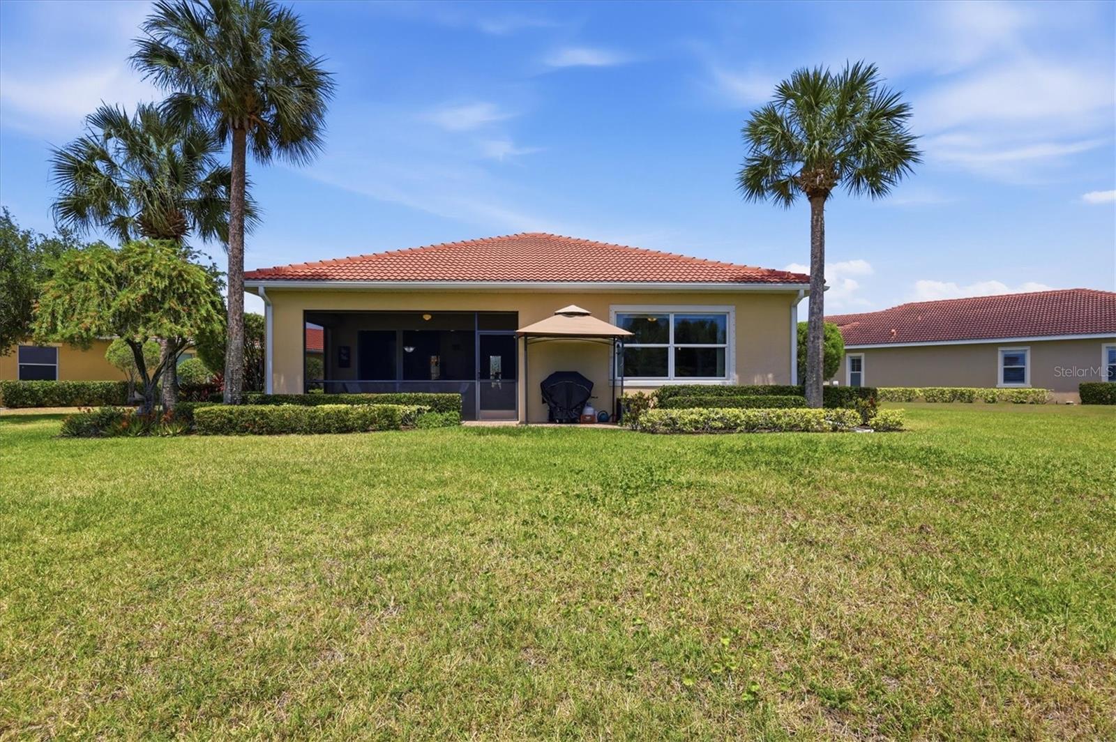 345 SAVONA WAY — photo 32