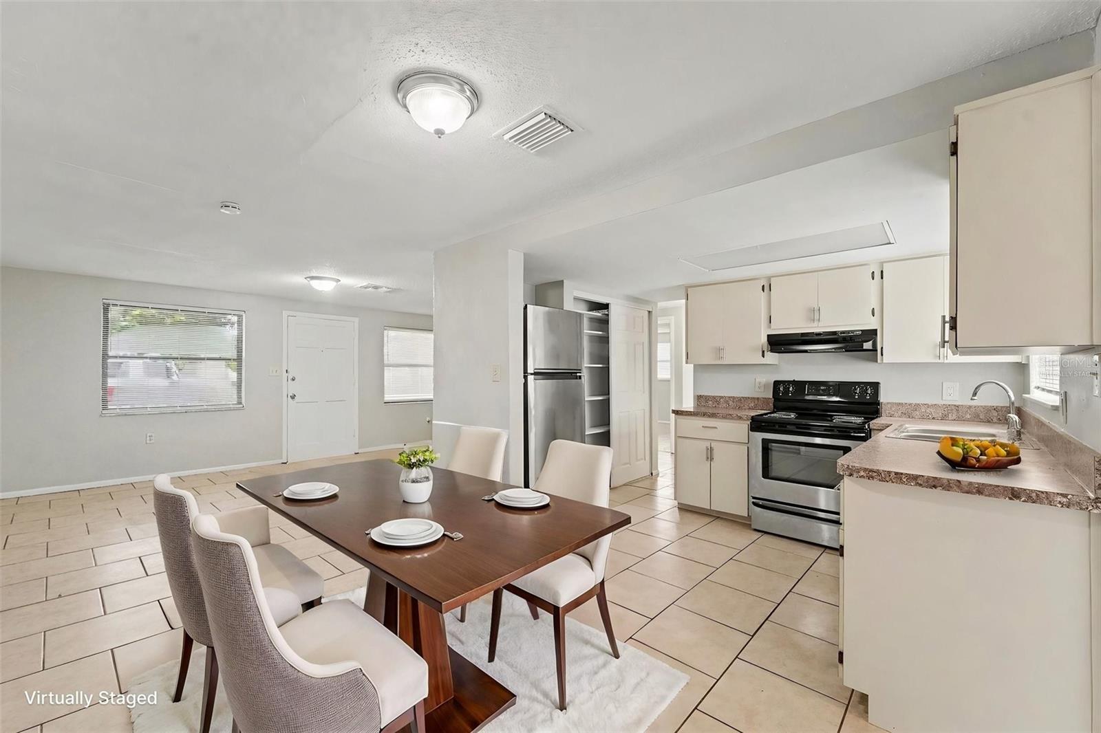 10036 GLEN MOOR LN — photo 10