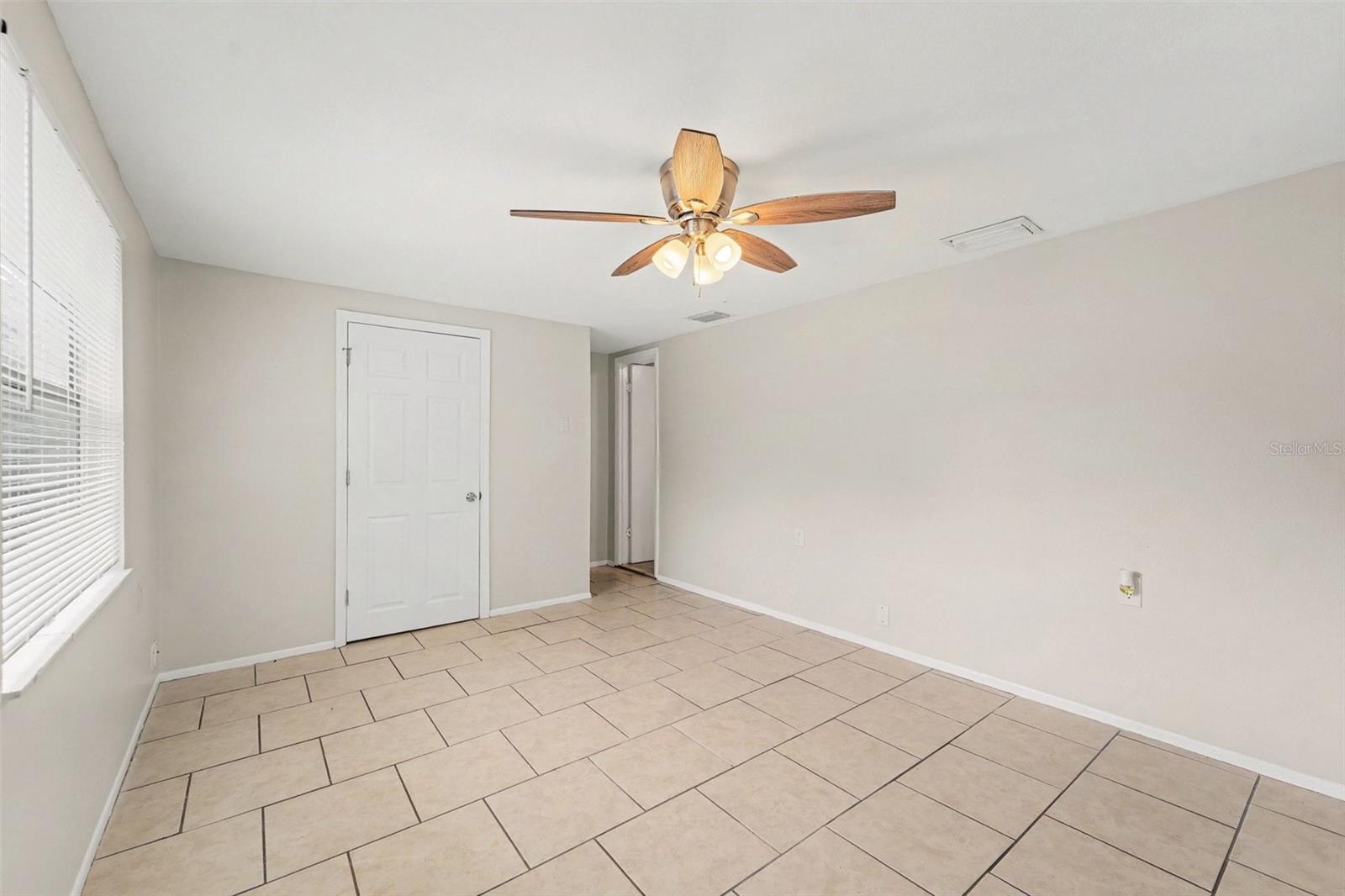10036 GLEN MOOR LN — photo 11