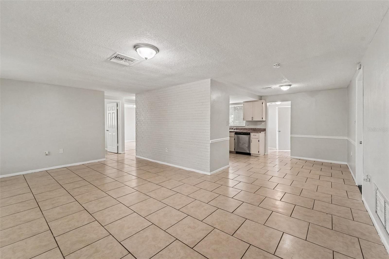 10036 GLEN MOOR LN — photo 6