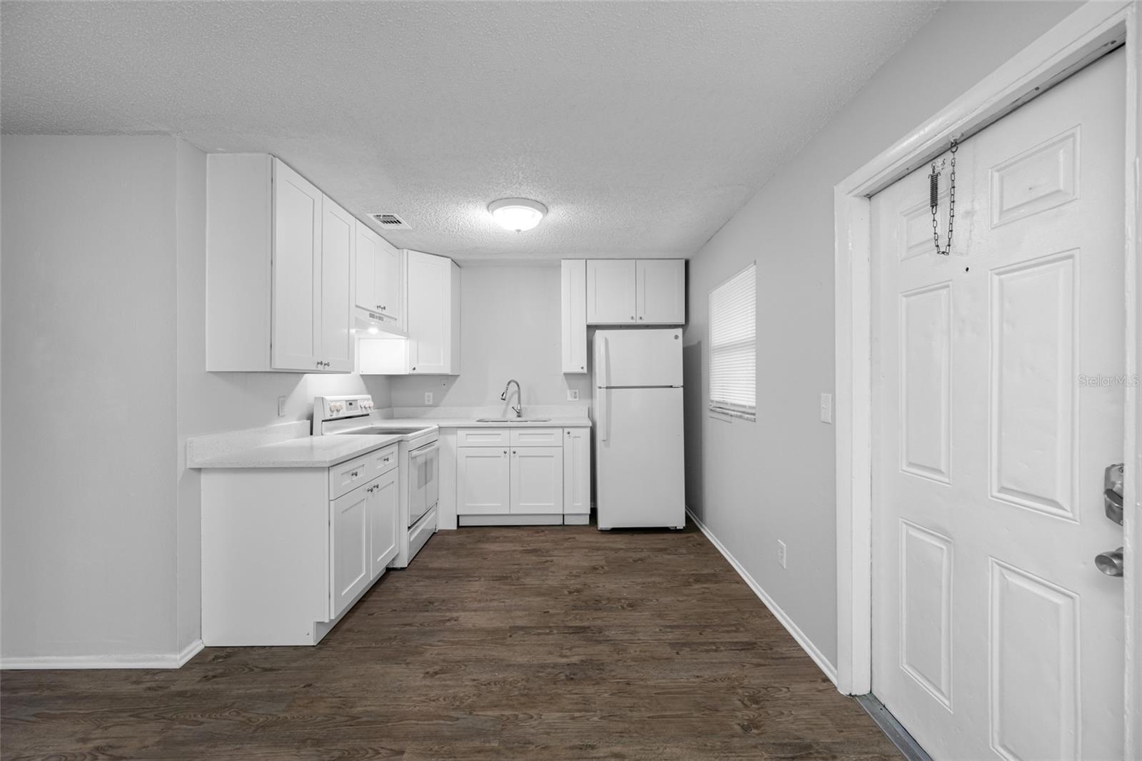 4540 N 76TH AVE N #05 — photo 4