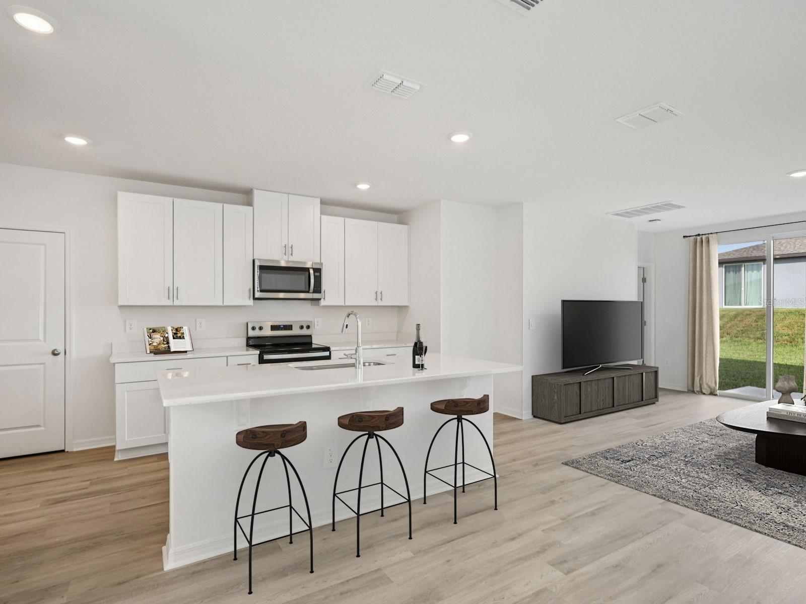 348 LAZY SHORE DR — photo 10