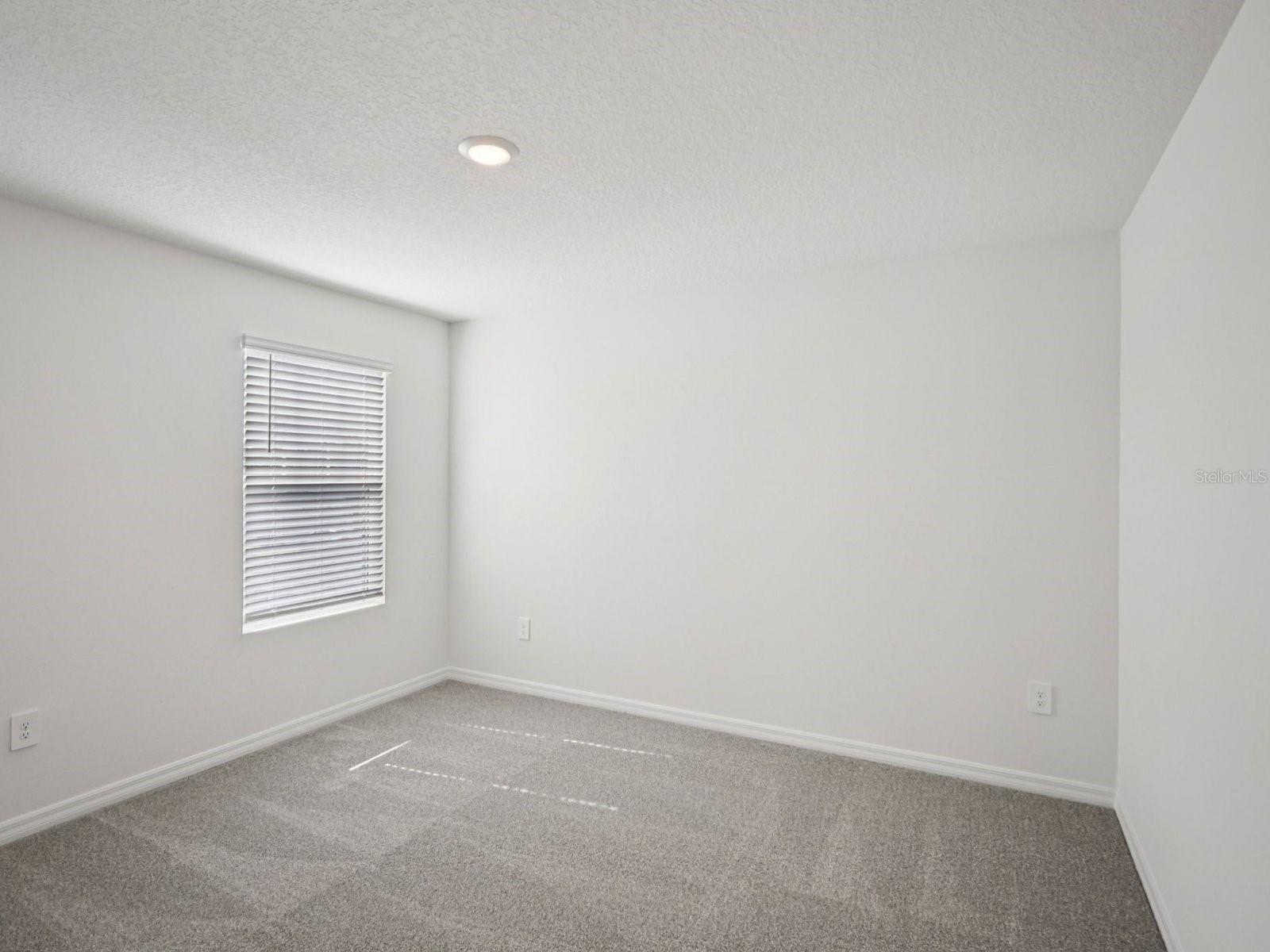 348 LAZY SHORE DR — photo 27