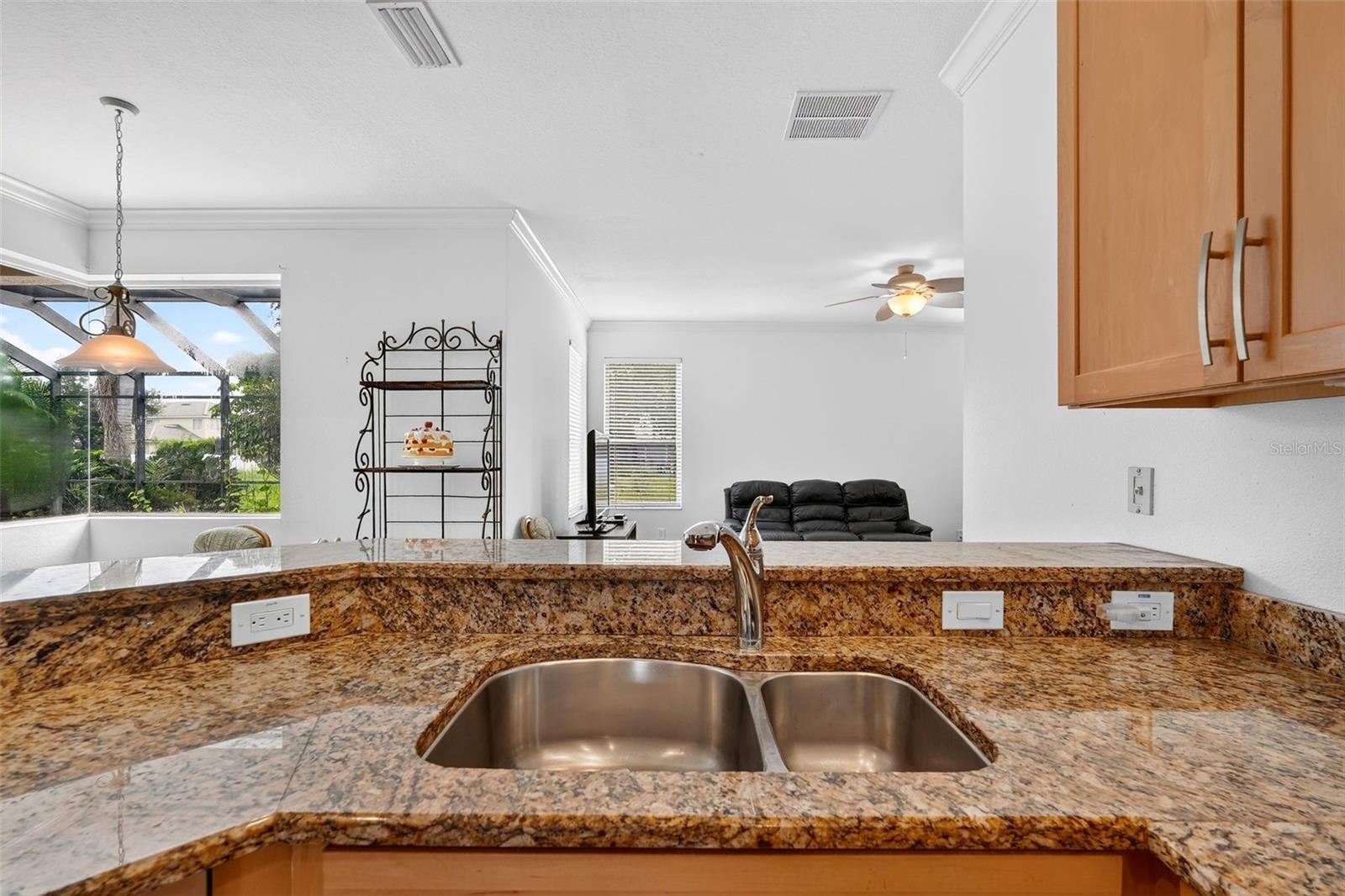 1322 WESTERN PINE CIR — photo 16