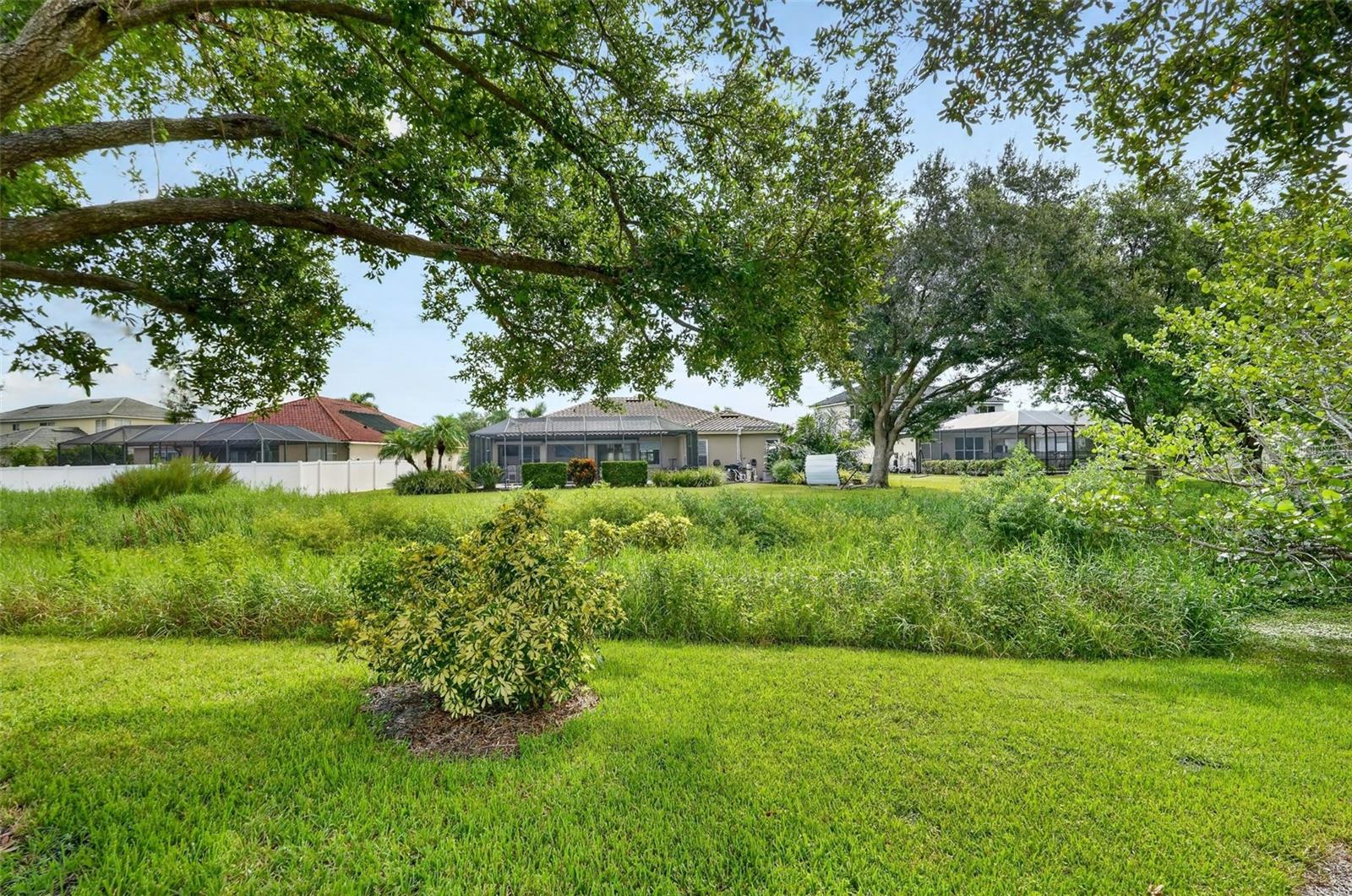 1322 WESTERN PINE CIR — photo 40