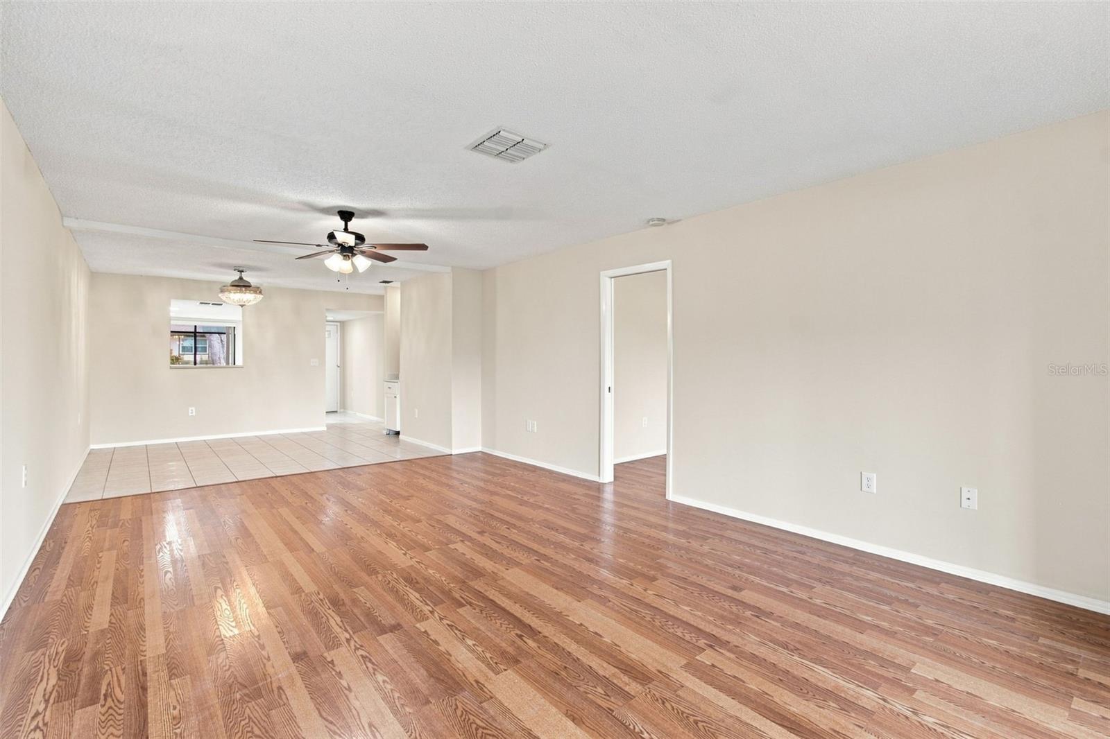 11231 DOLLAR LAKE DR #4 — photo 8
