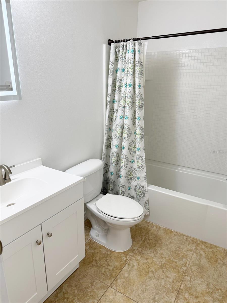 12236 FAIRLAWN DR — photo 22