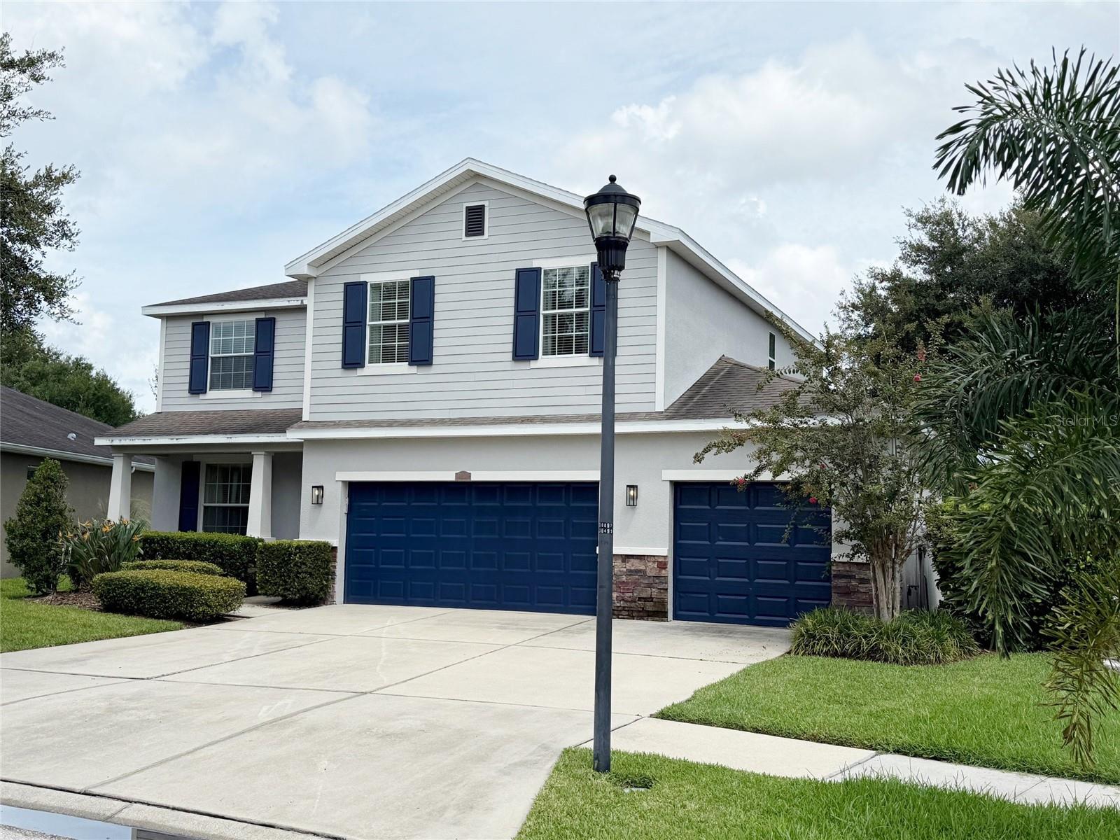 12236 FAIRLAWN DR — photo 46