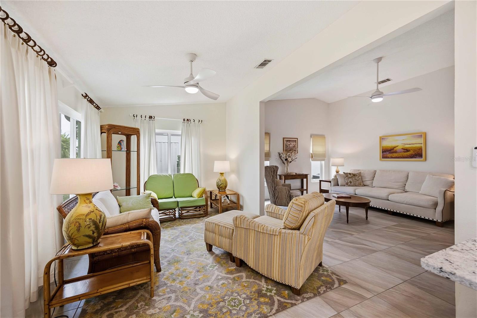 306 PERSIMMON ST #208 — photo 9