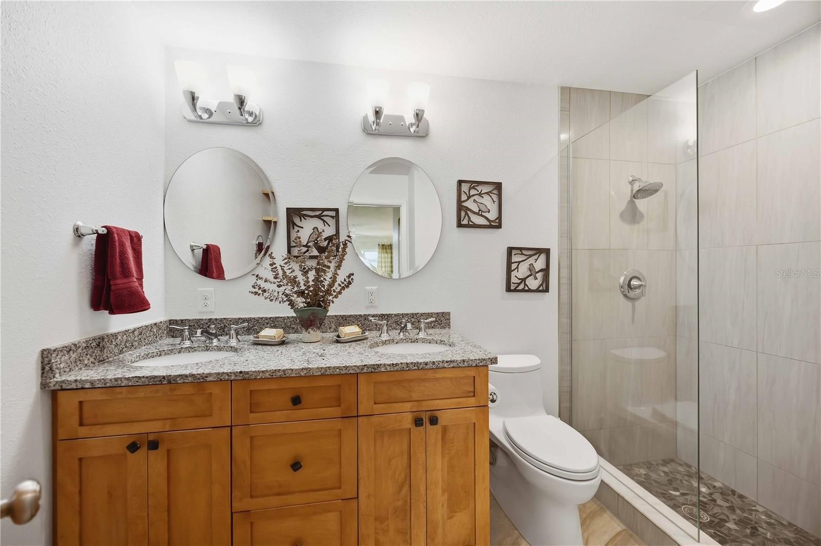306 PERSIMMON ST #208 — photo 18