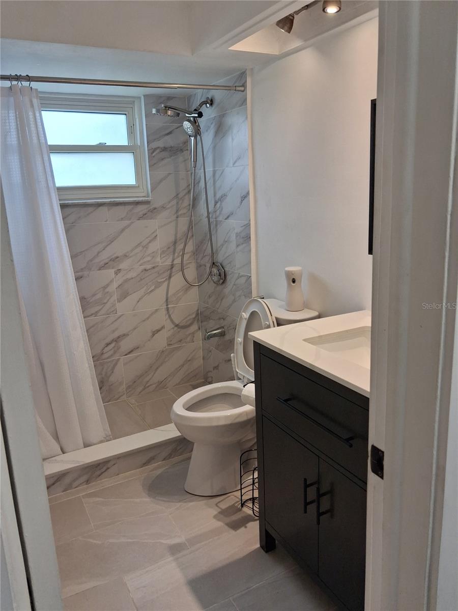 8846 CHILTON DR — photo 16