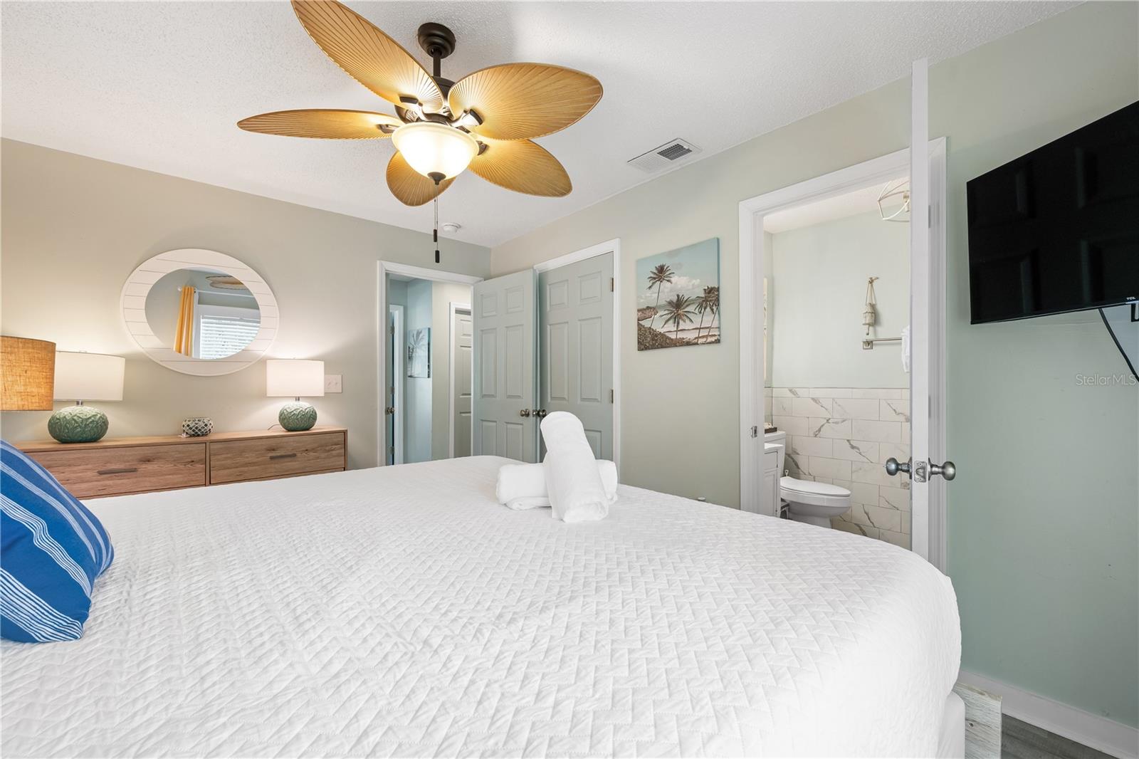 3476 WINTON AVE — photo 29