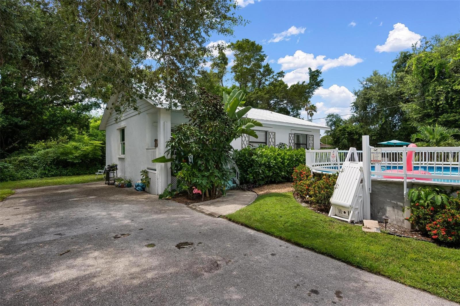 3476 WINTON AVE — photo 50