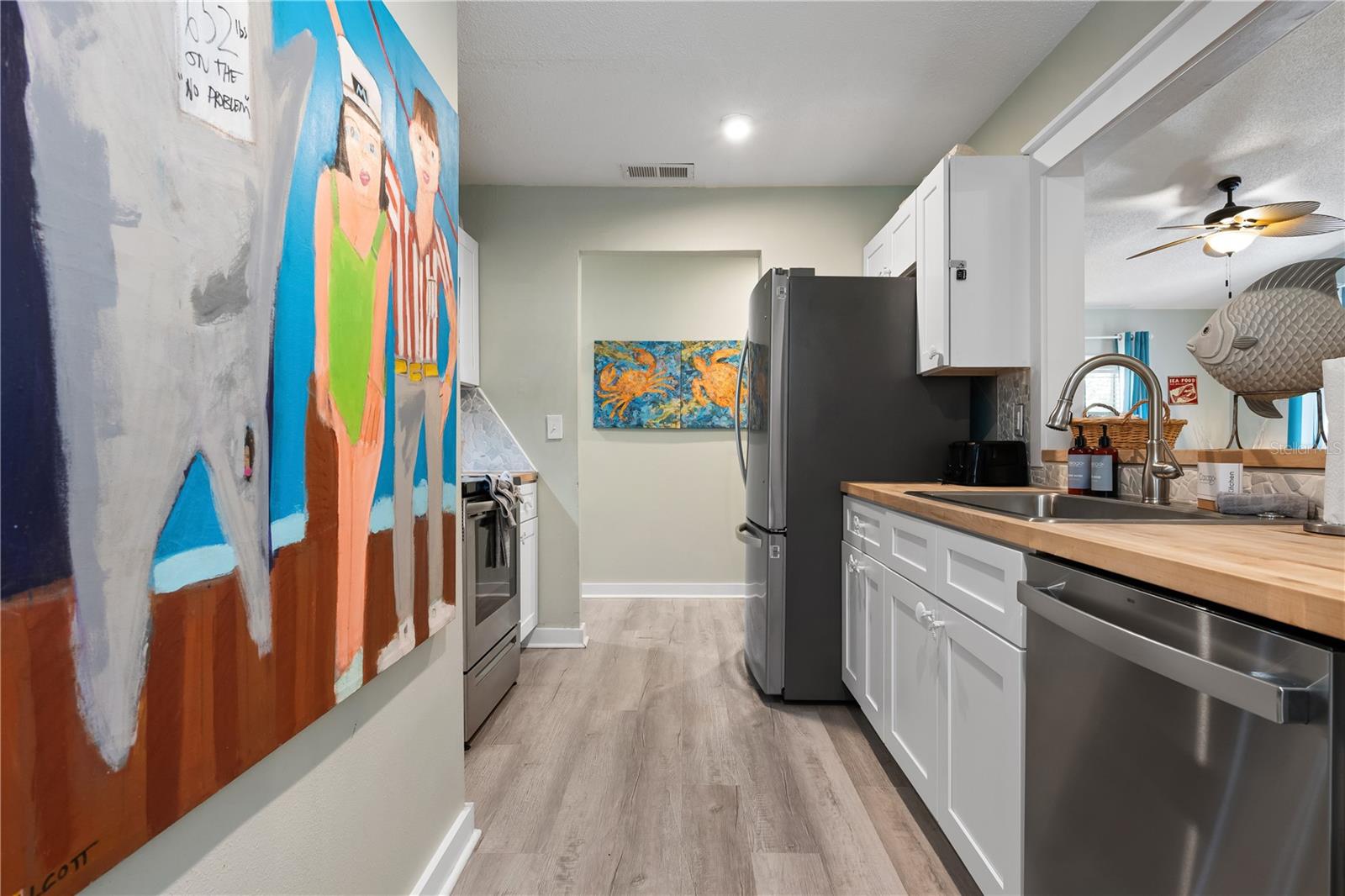 3476 WINTON AVE — photo 24