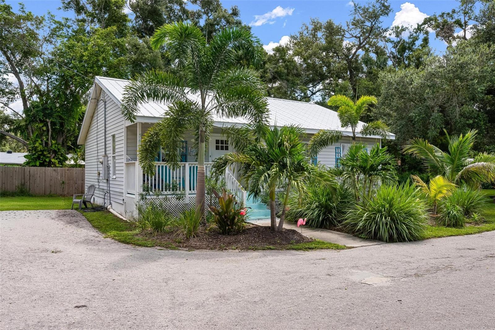 3476 WINTON AVE — photo 11