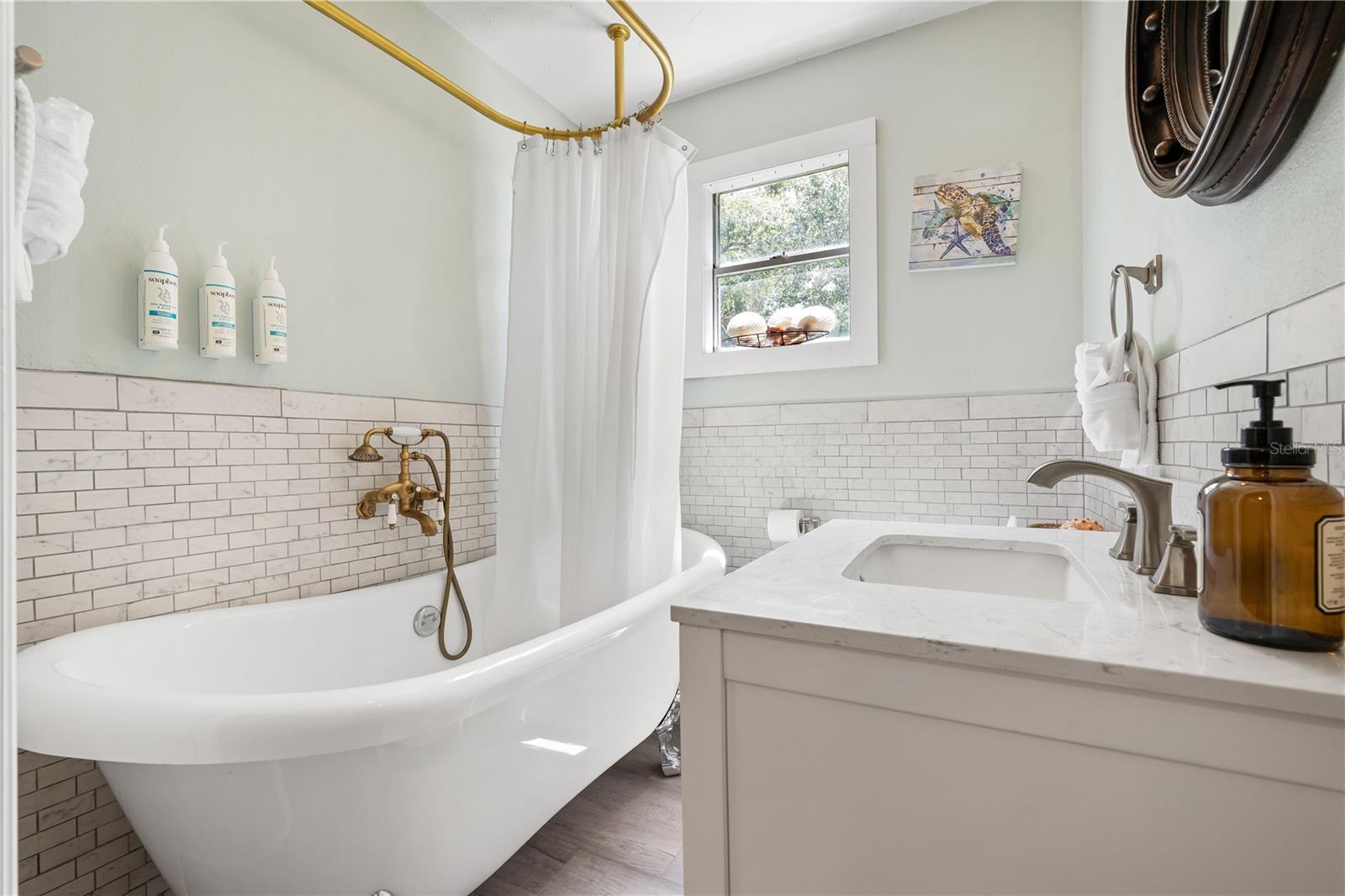3476 WINTON AVE — photo 33