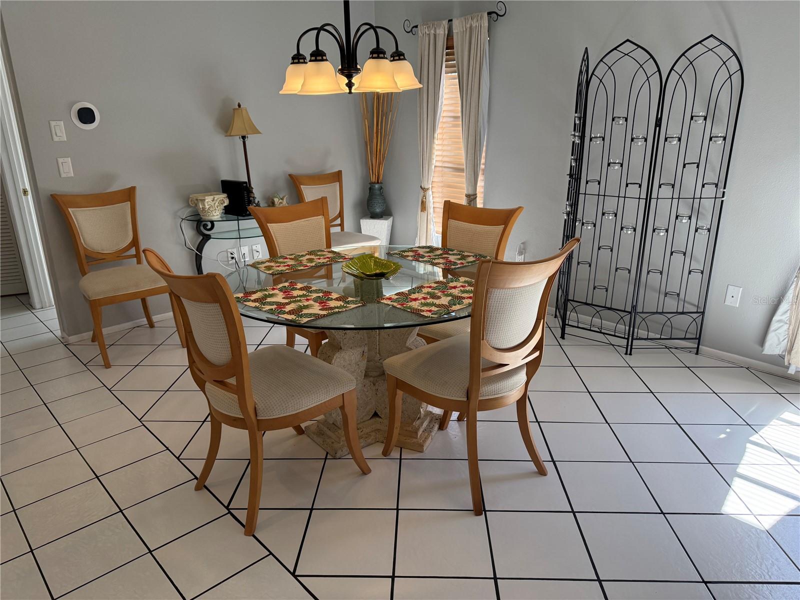 3645 SLAYTON AVE — photo 15