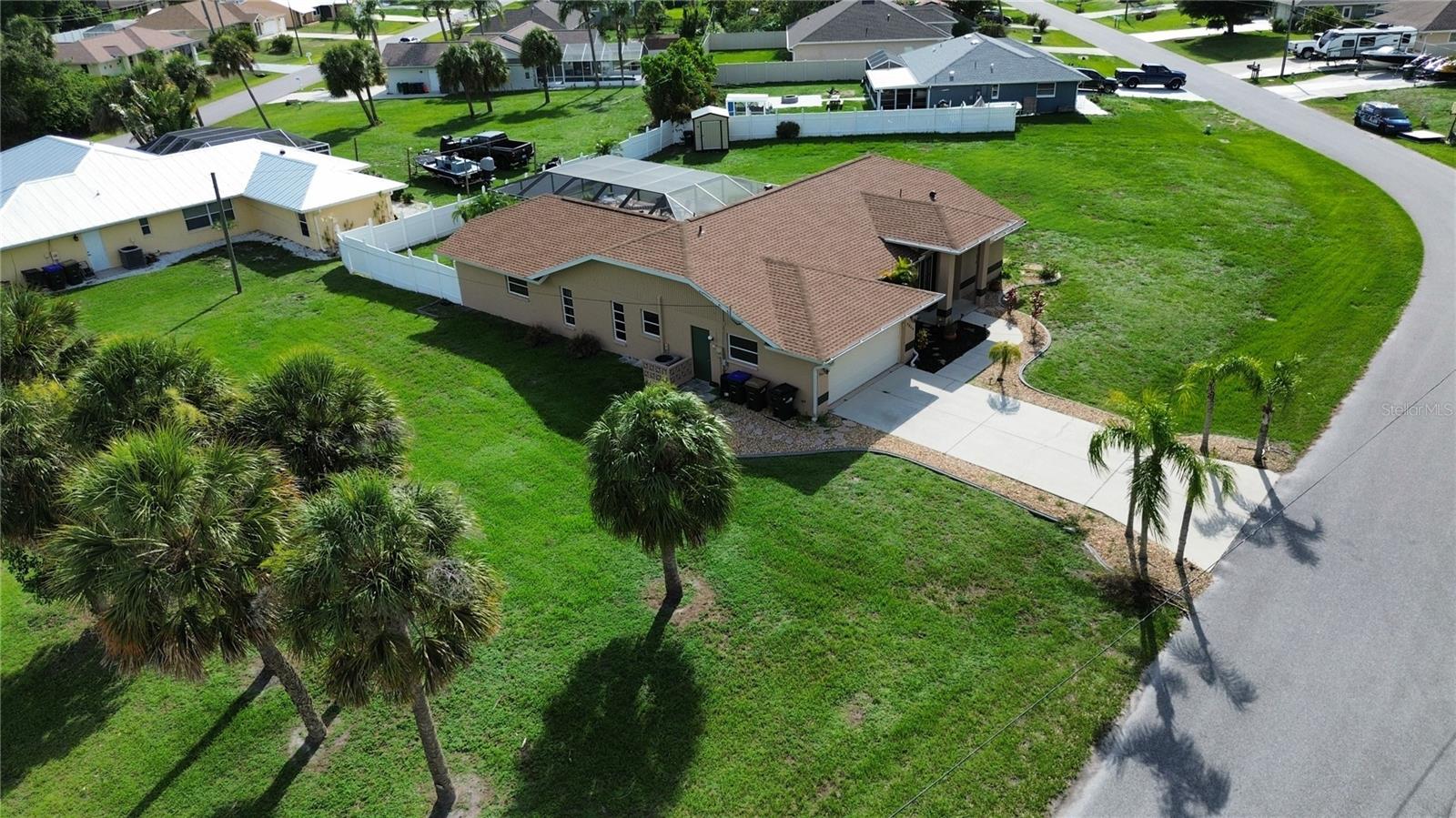 3645 SLAYTON AVE — photo 2
