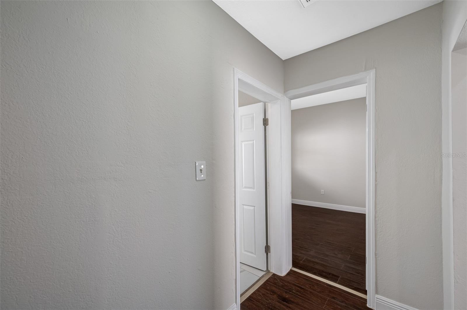 2118 W PALMETTO ST — photo 23