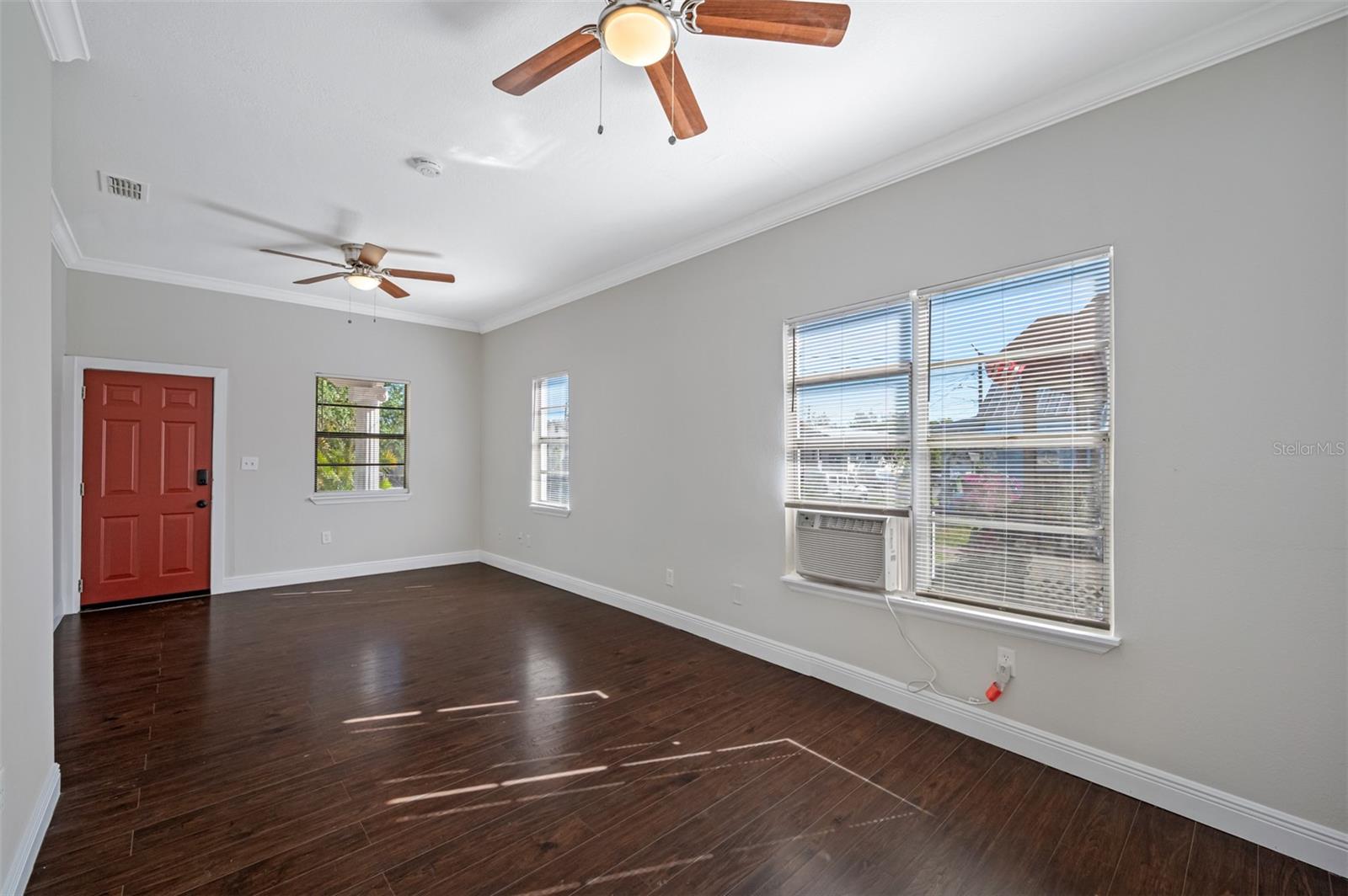 2118 W PALMETTO ST — photo 33