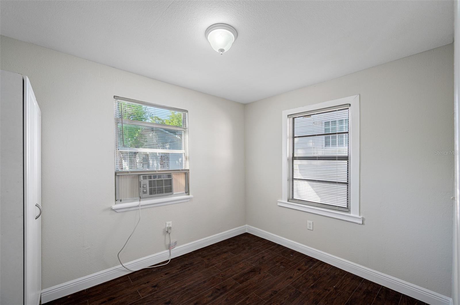 2118 W PALMETTO ST — photo 19