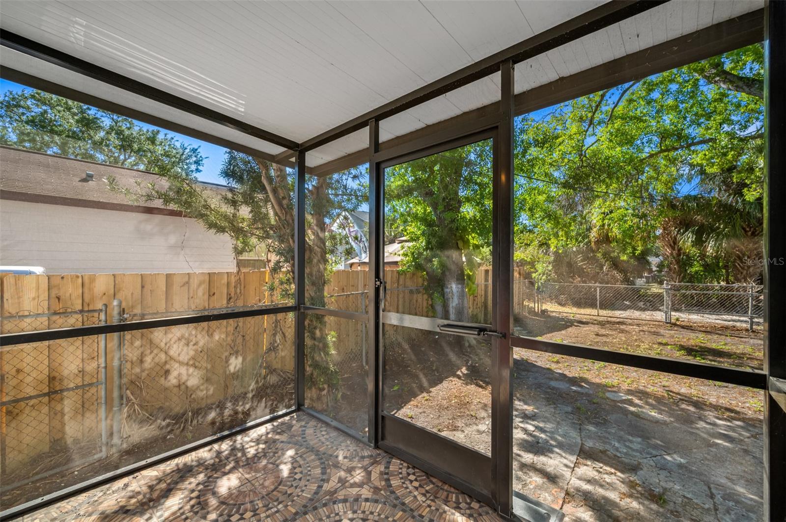 2118 W PALMETTO ST — photo 28