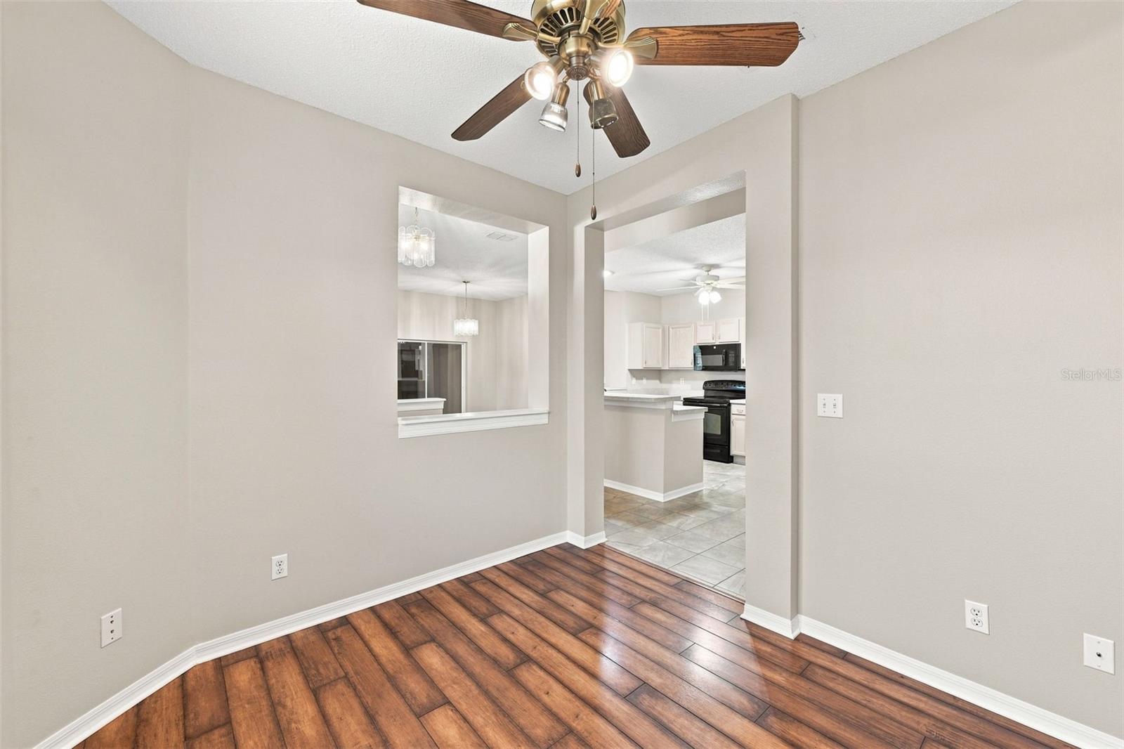 1014 RADISON AVE #11 — photo 26