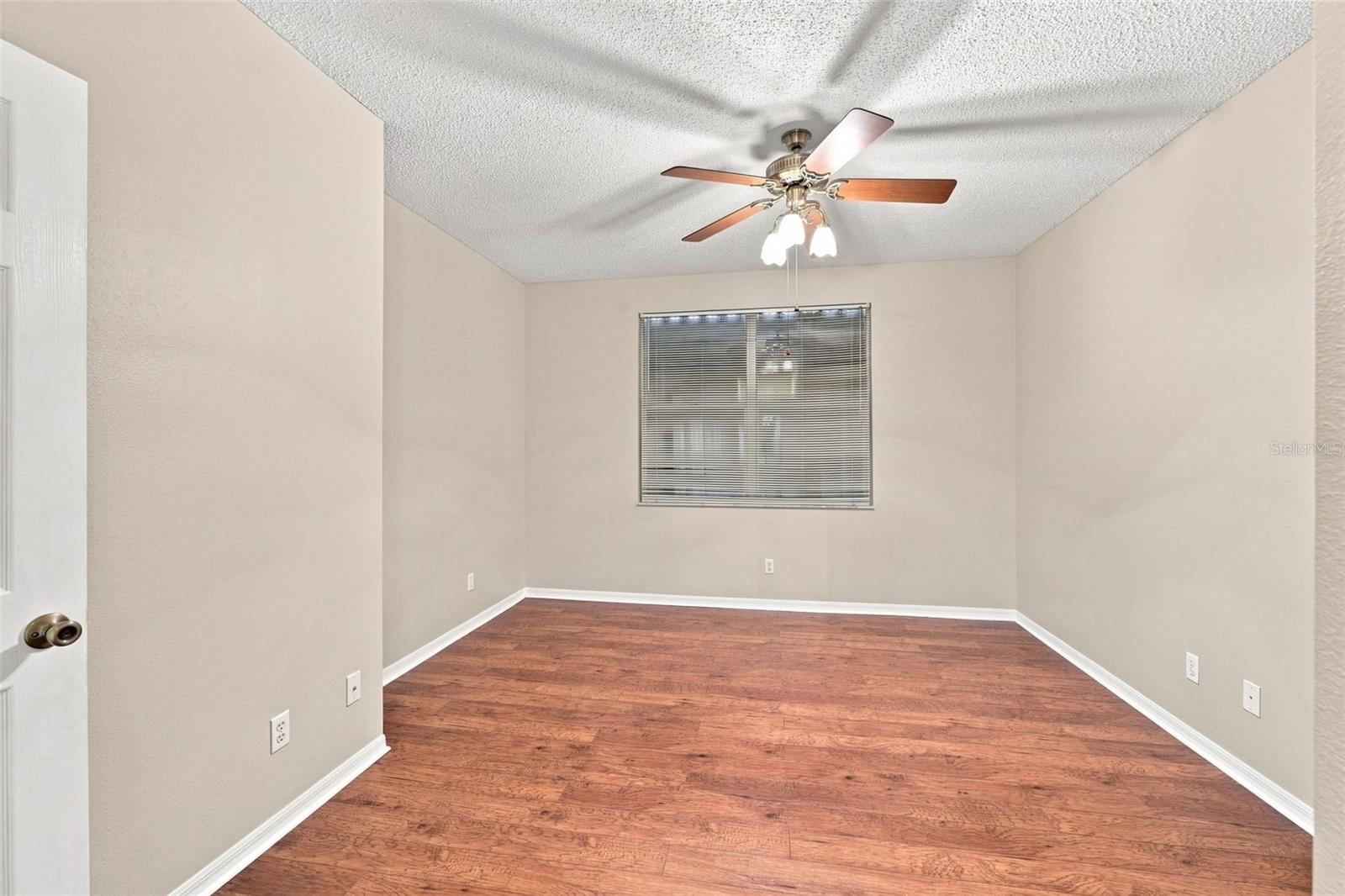 1014 RADISON AVE #11 — photo 25
