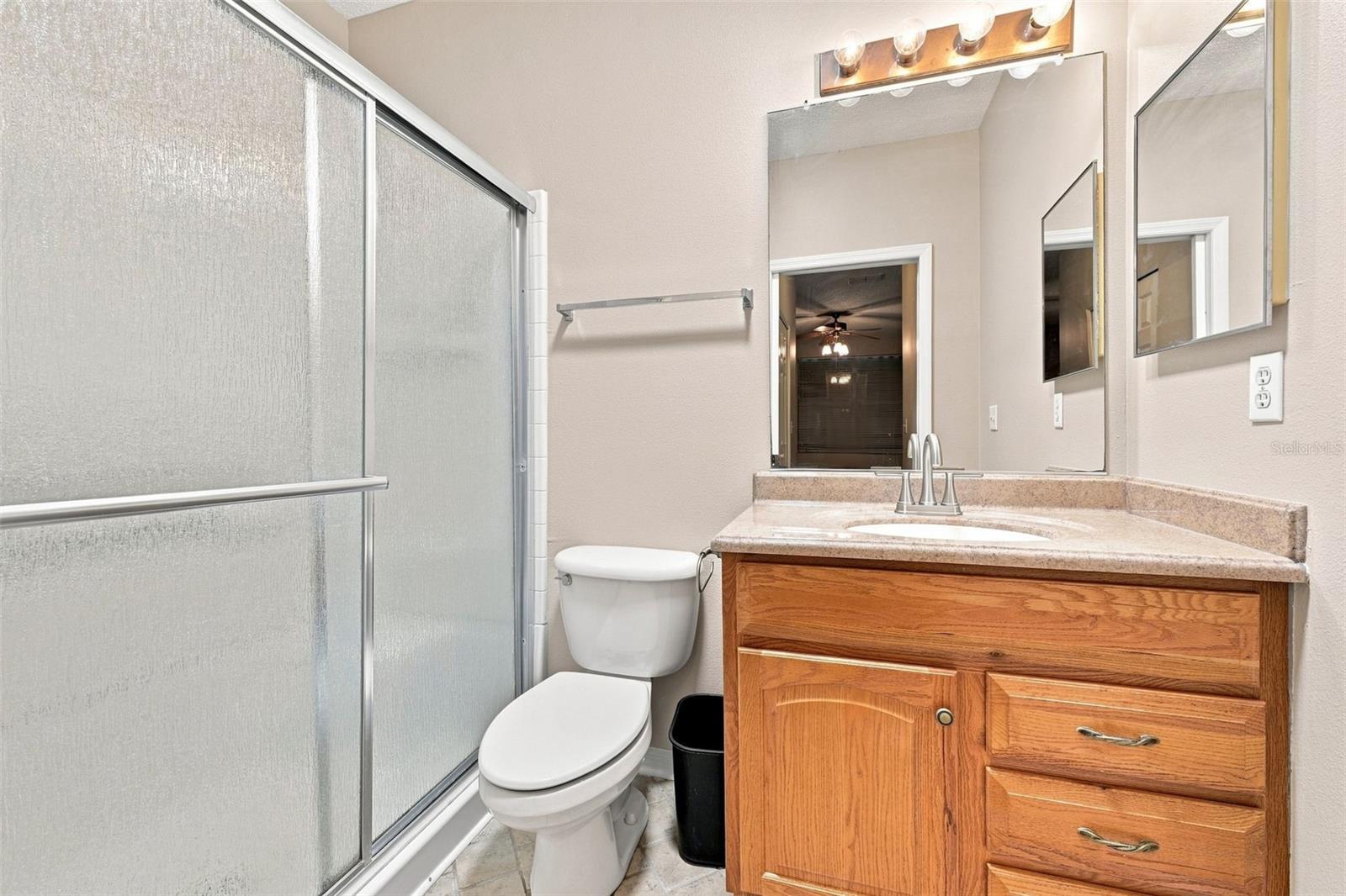 1014 RADISON AVE #11 — photo 29