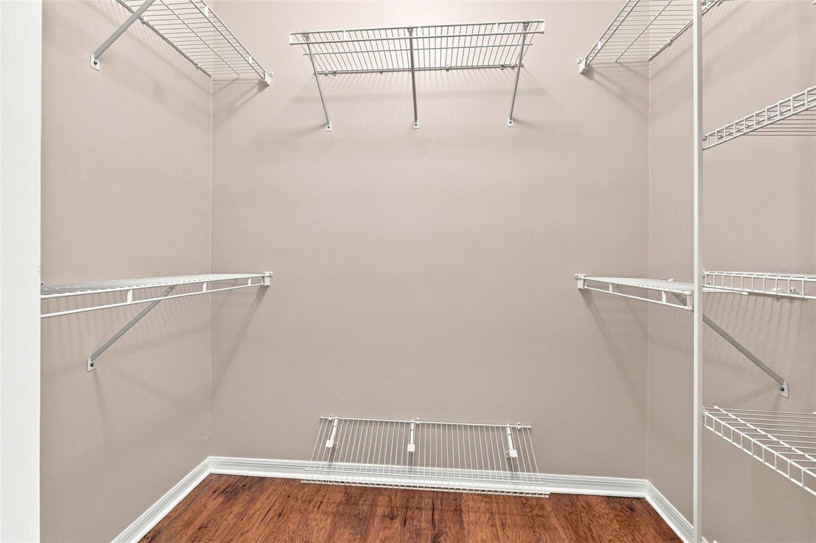 1014 RADISON AVE #11 — photo 30