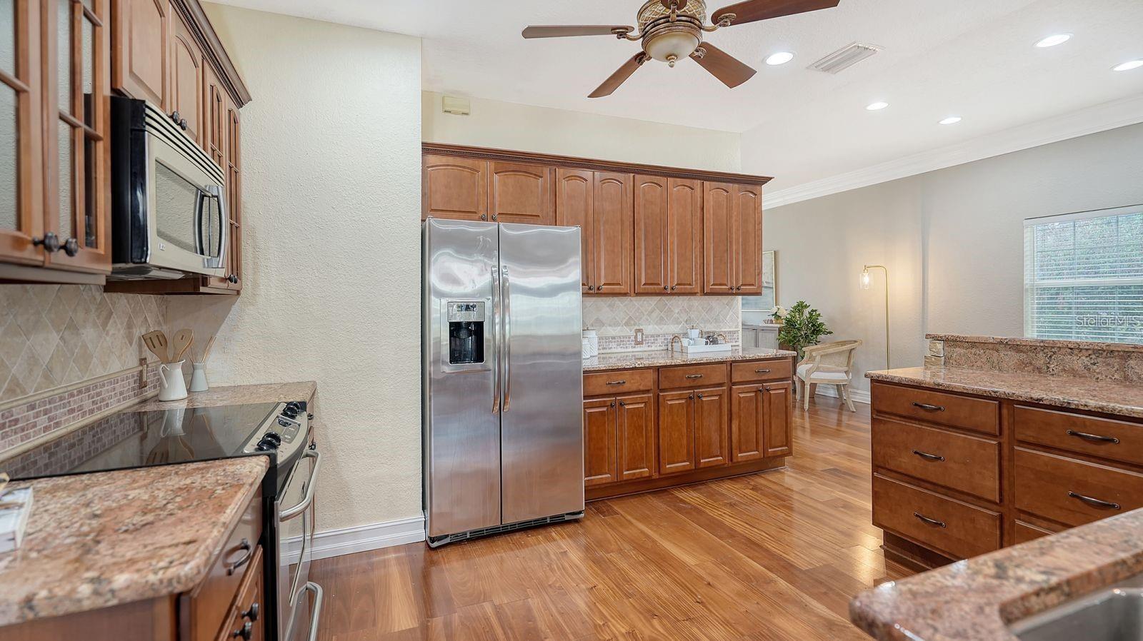 1789 LOMA LINDA ST — photo 15
