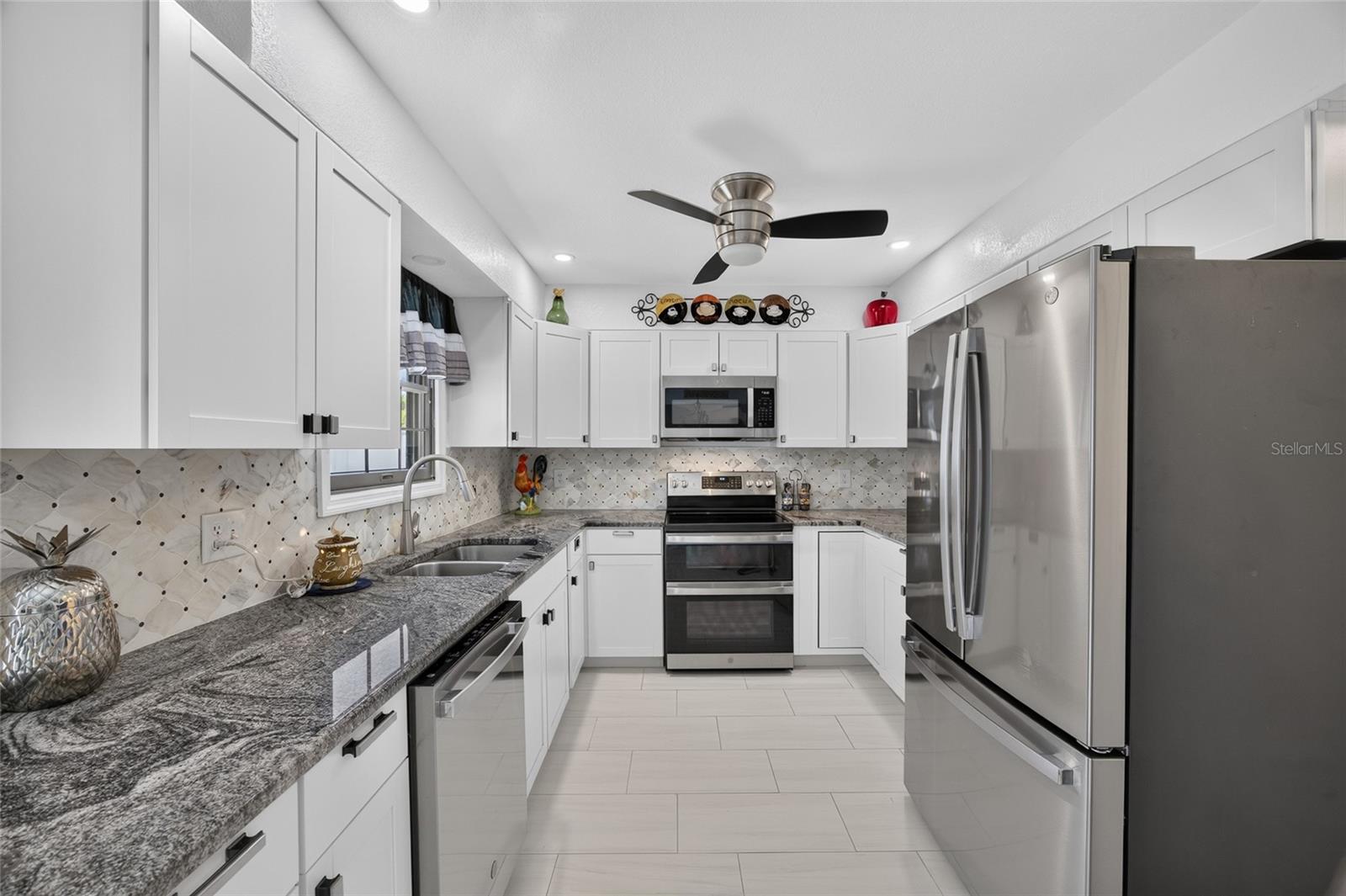 4110 ALLURE LN — photo 16