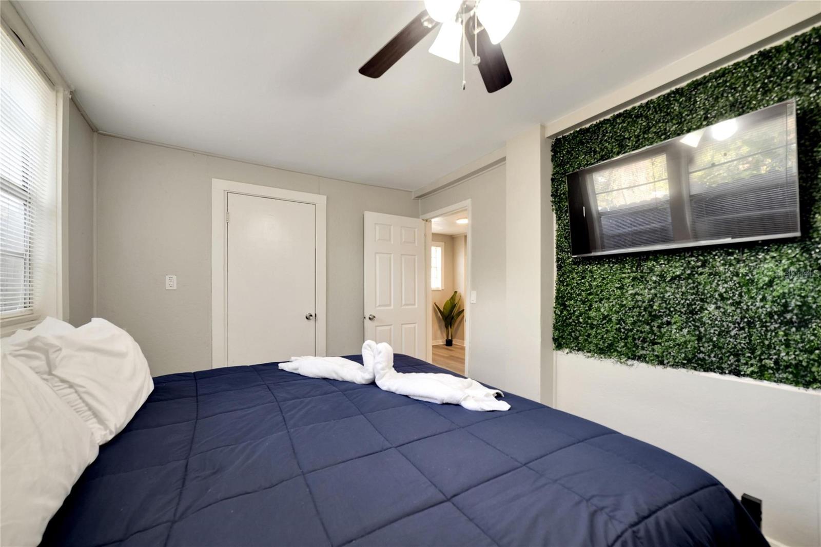 4209 N 14TH ST — photo 14