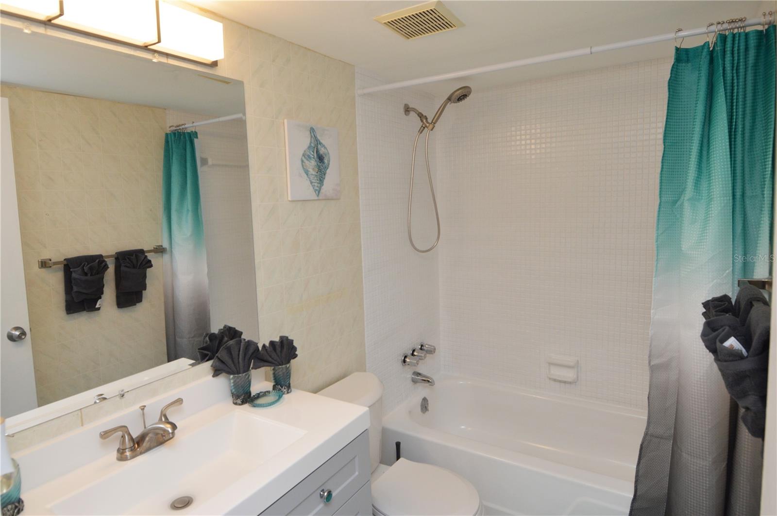 12760 INDIAN ROCKS RD #548 — photo 23