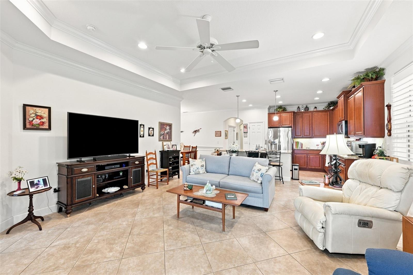 629 CHIPPER DR — photo 11