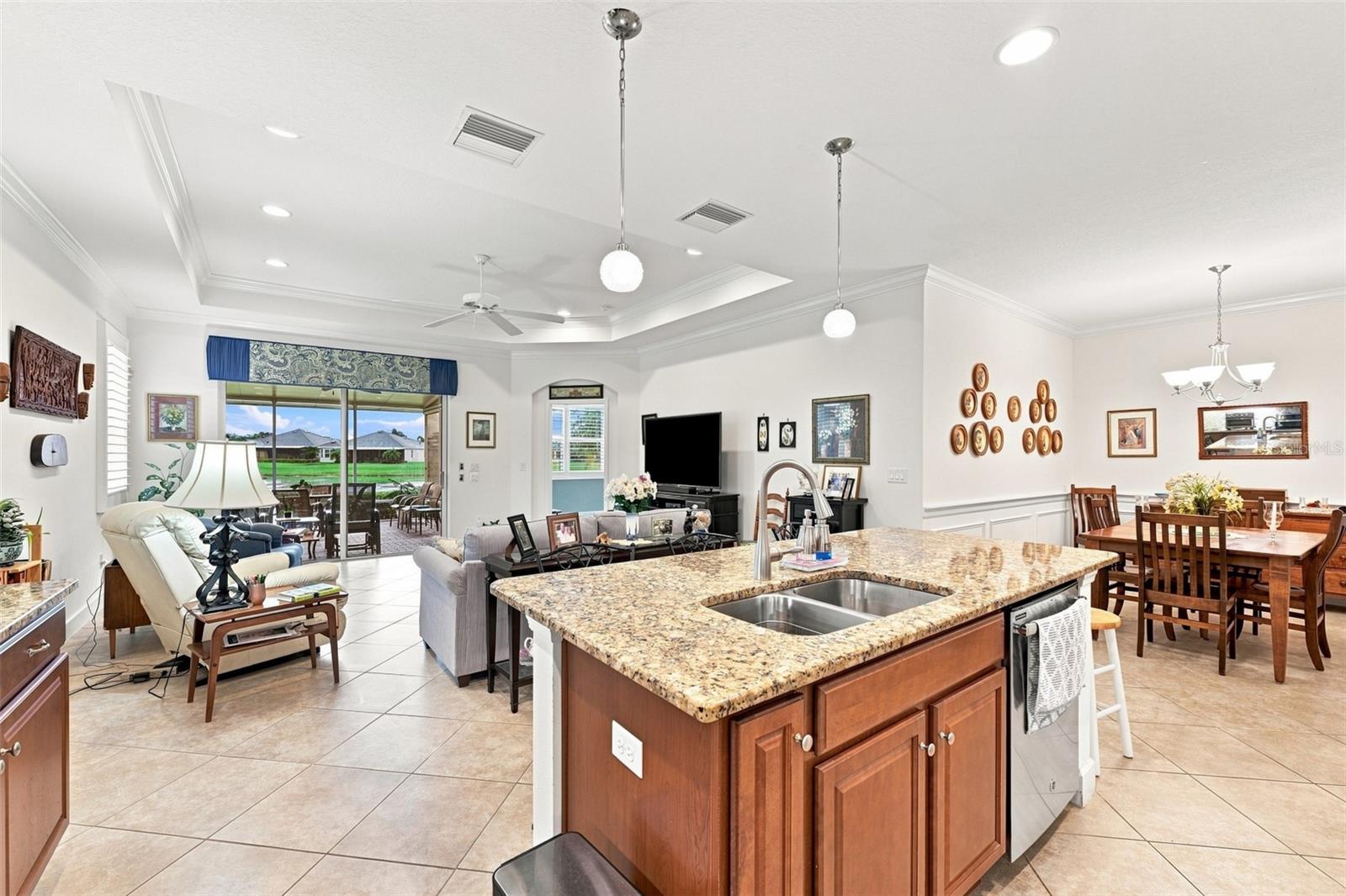 629 CHIPPER DR — photo 7