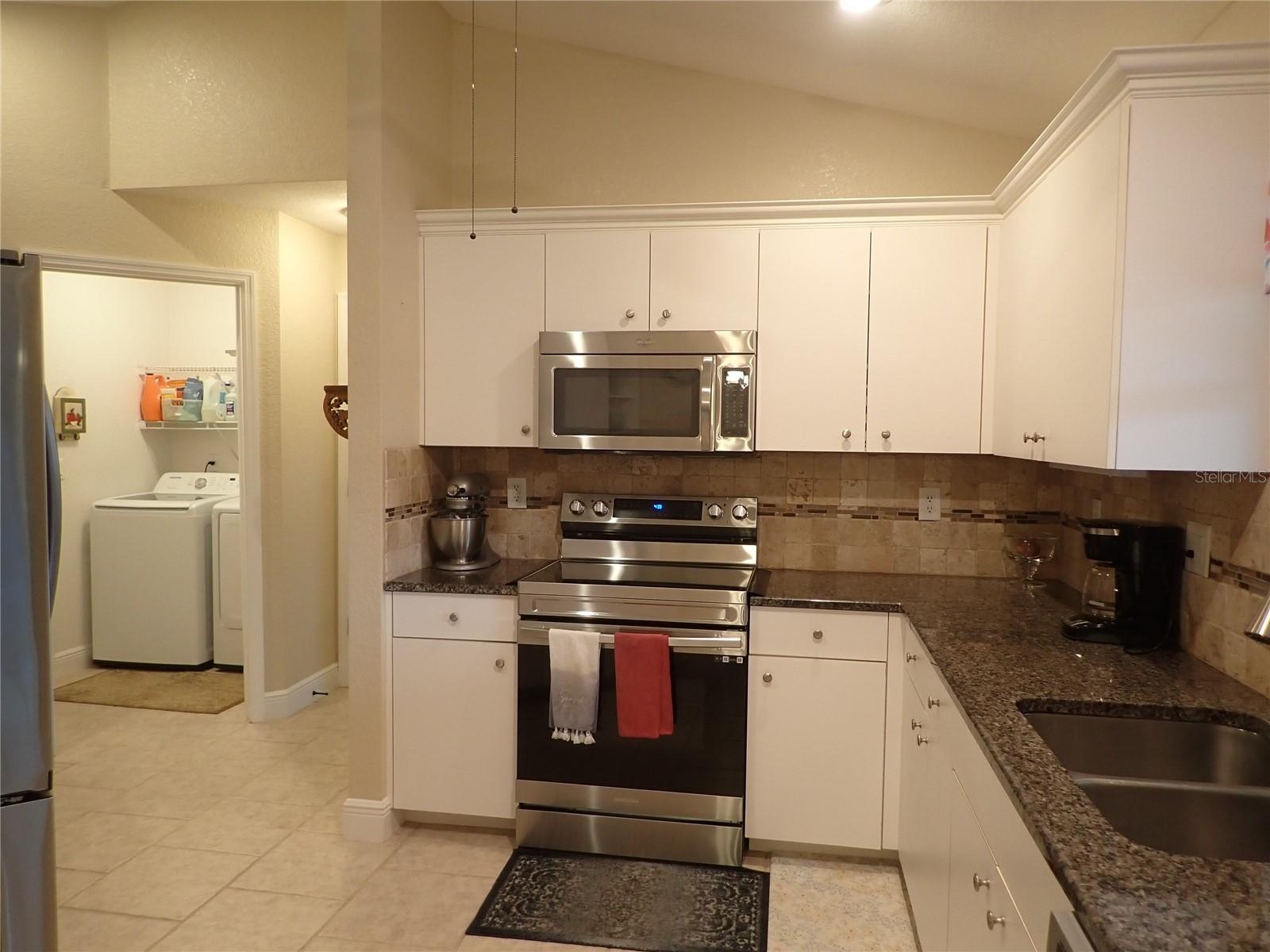 3137 CINCINNATI ST — photo 32