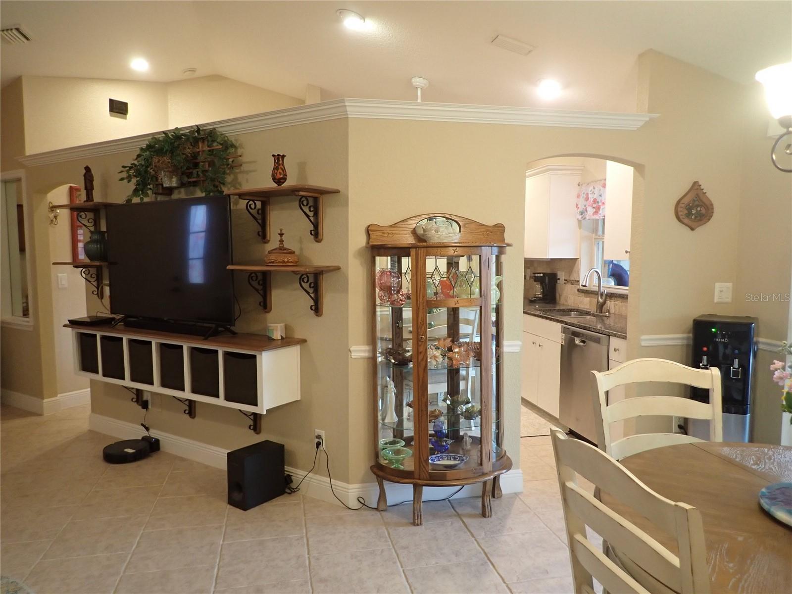 3137 CINCINNATI ST — photo 29