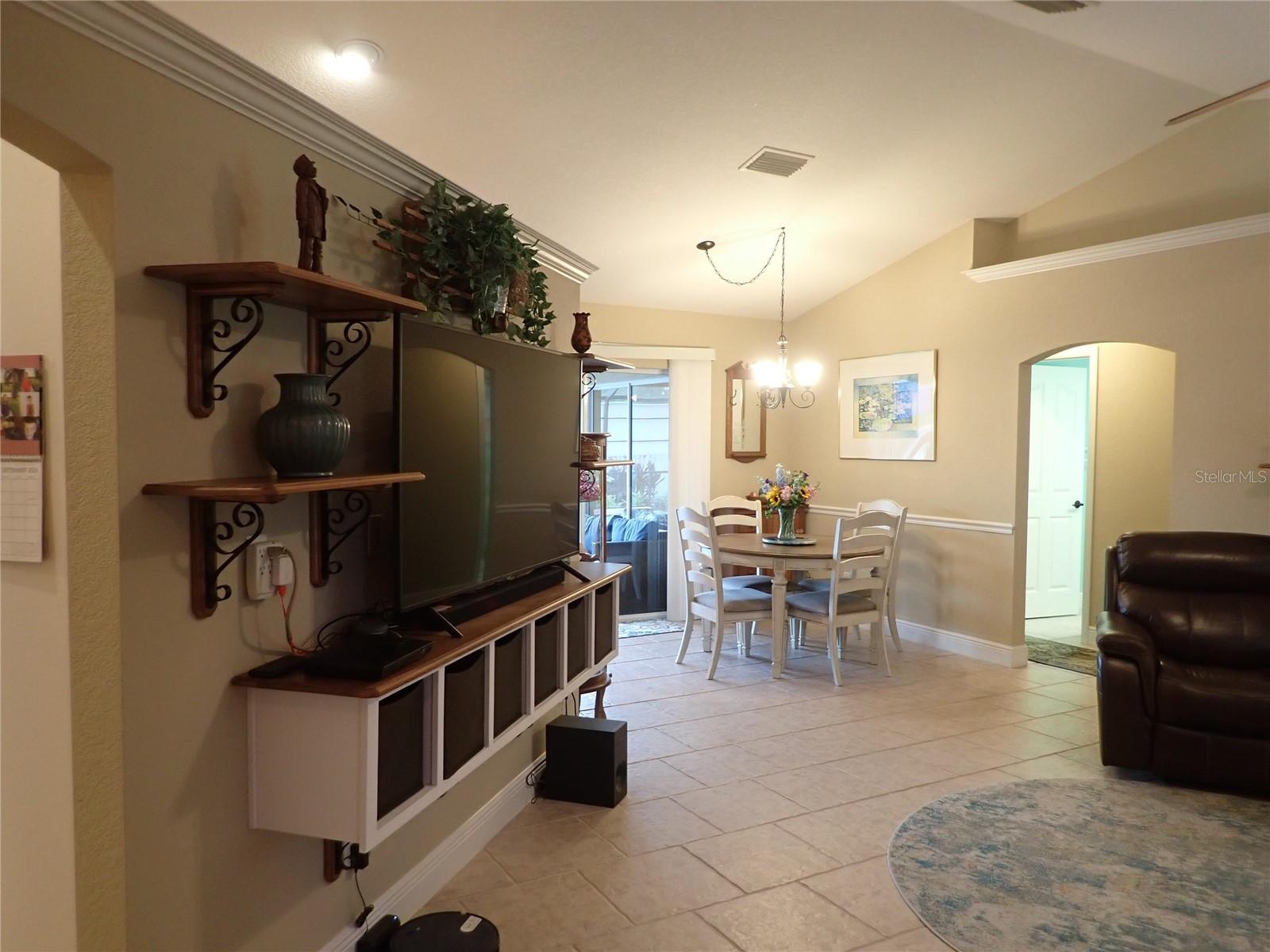 3137 CINCINNATI ST — photo 13