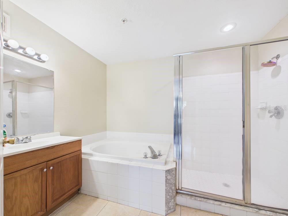 16337 ENCLAVE VILLAGE DR #16337 — photo 20