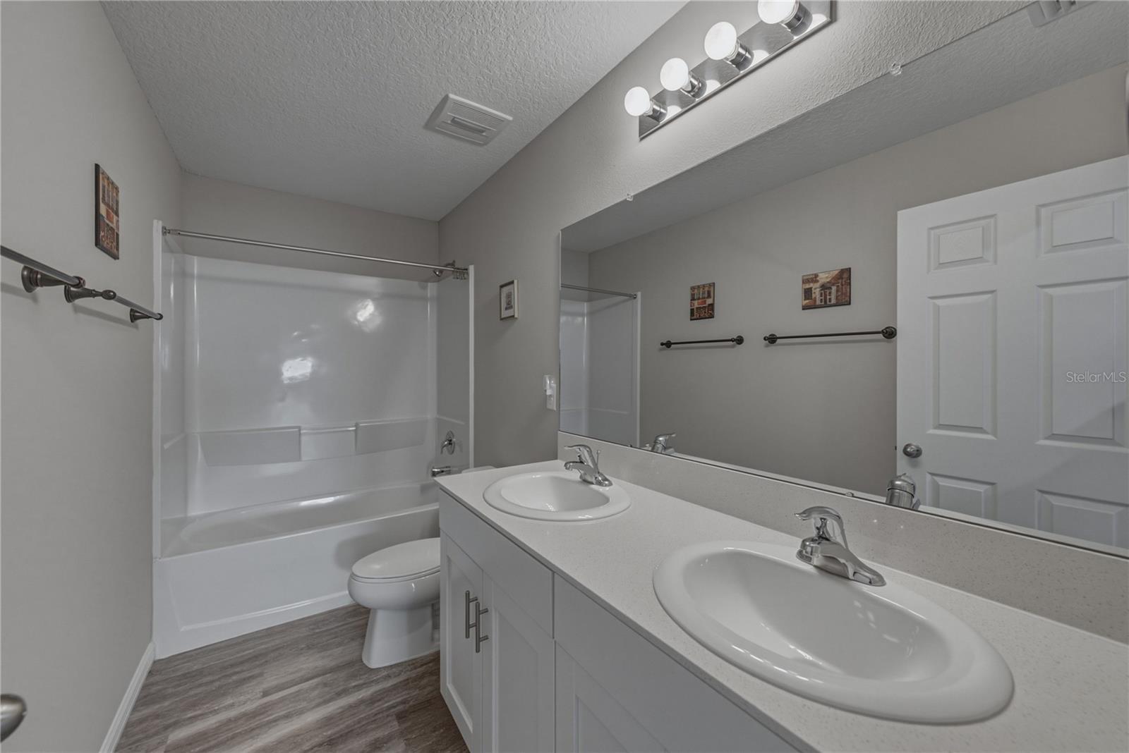 12756 TANNENCREST DR — photo 50