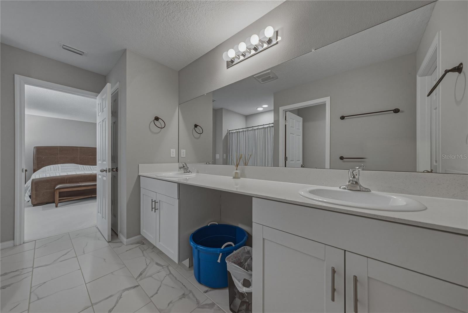 12756 TANNENCREST DR — photo 44