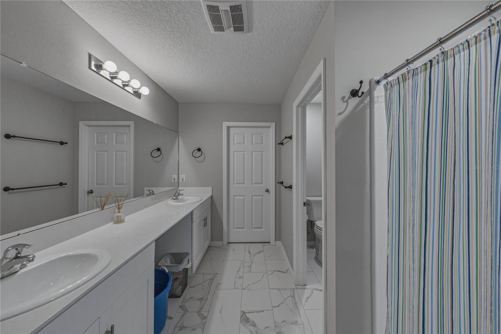 12756 TANNENCREST DR — photo 42